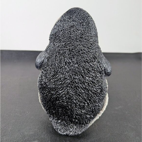 Walking Penguin, Hi-Line Gift LTD. - 20cm Tall Resin Sculpture - Winter Decor - Picture 3 of 4